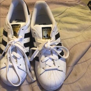 Adidas super stars